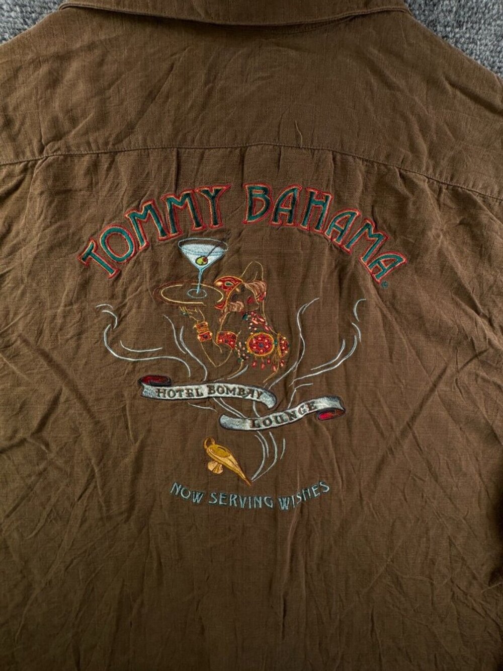 Tommy Bahama Hotel Bombay Lounge Serving Wishes Graphic Drinks Colorful XL Men